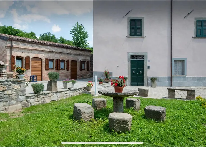 Amanda ゲストハウス Scorcetoli