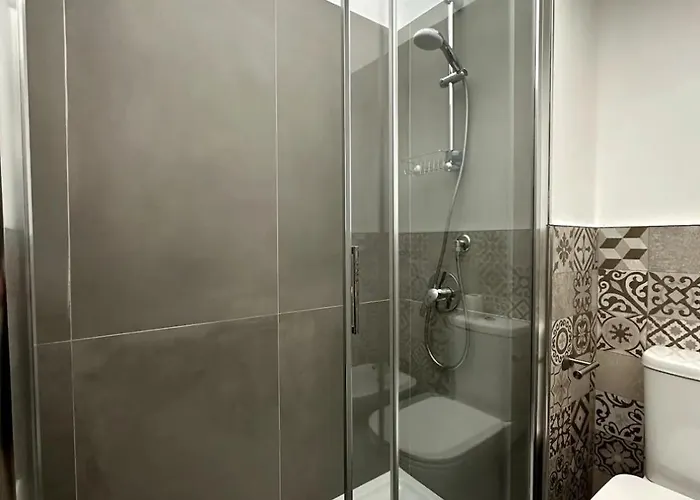 Amanda ゲストハウス Scorcetoli